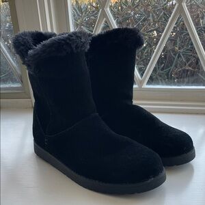 LAST CHANCE Target Black Faux Fur Winter Boots